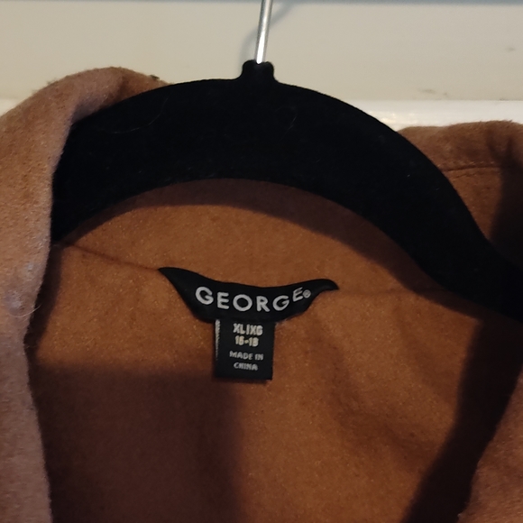 Coat - Picture 2 of 2